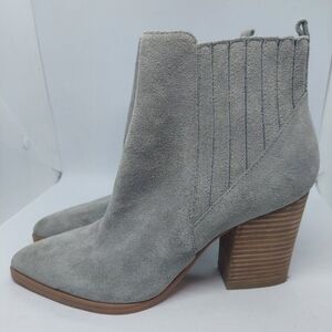Marc Fisher LTD Womens Alva Ankle Bootie Sz 9M Gray Suede Pointed Toe Block Heel